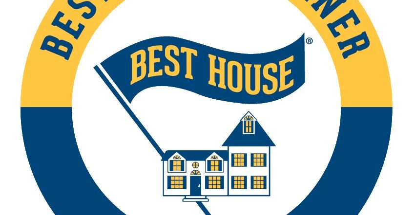 BEST HOUSE CORNER - IN THE SUN